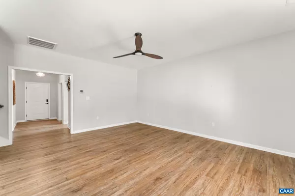 Waynesboro, VA 22980,207 LINDBURGH DR