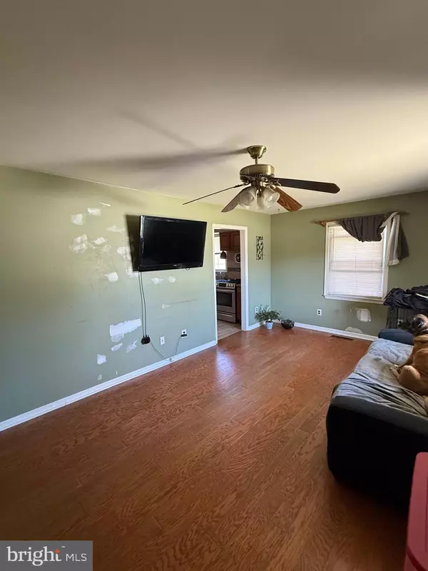 West Berlin, NJ 08091,34 N ROSE LN