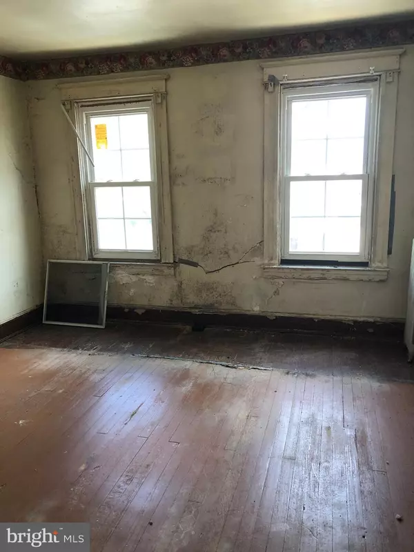 Baltimore, MD 21217,1520 N GILMOR ST