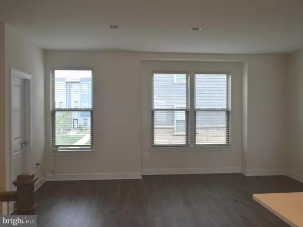 Manassas, VA 20110,9867 GILLUM WAY