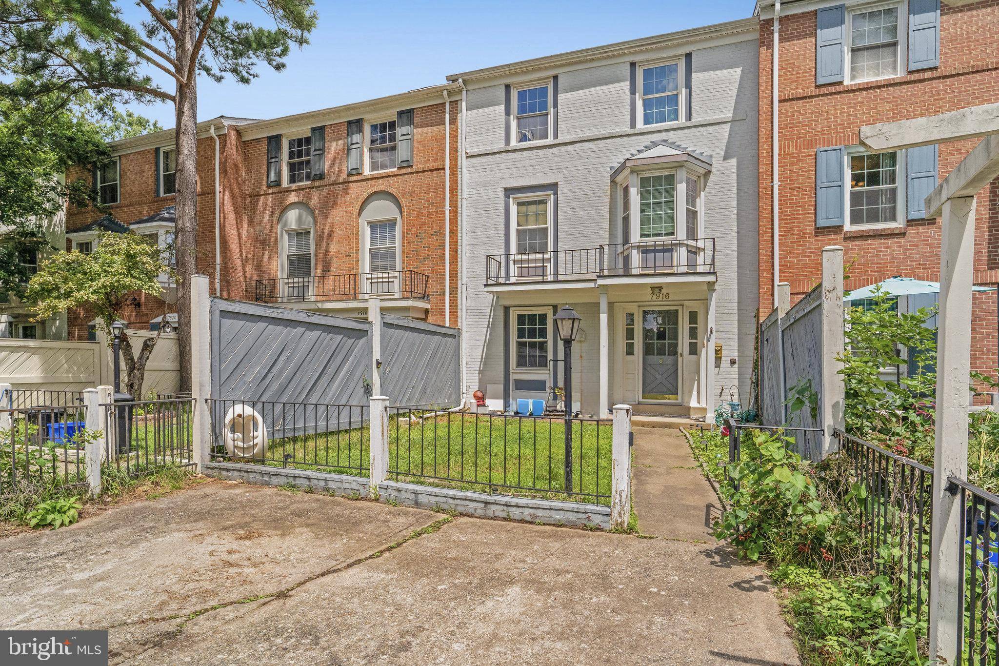Alexandria, VA 22309,7916 CENTRAL PARK CIR