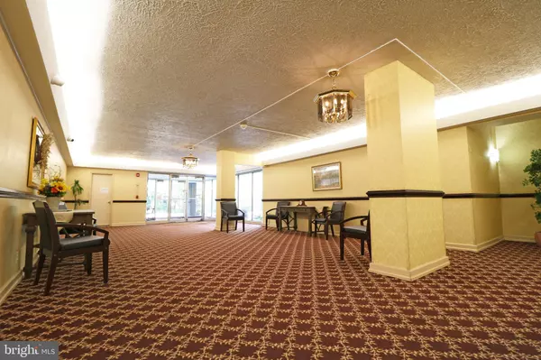 Lansdowne, PA 19050,80 W BALTIMORE AVE #B109