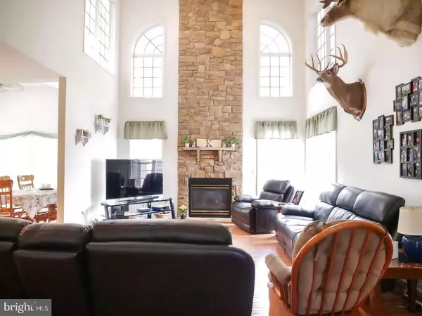 Ashburn, VA 20147,21337 CAMERON HUNT PL