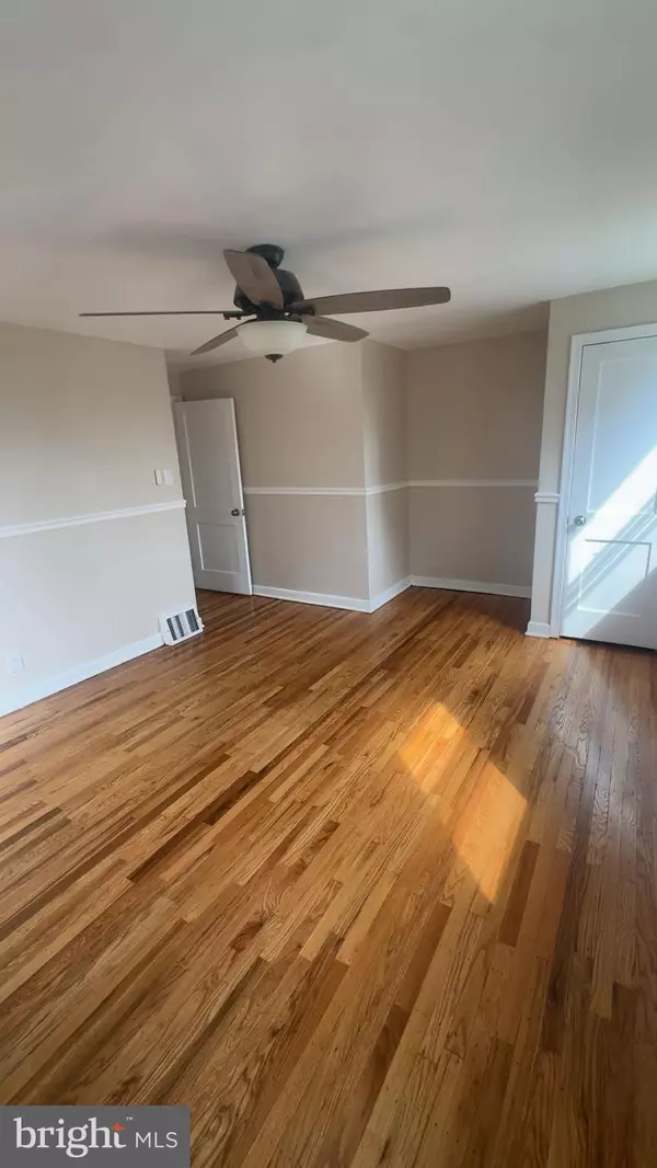 Philadelphia, PA 19111,1821 AFTON ST