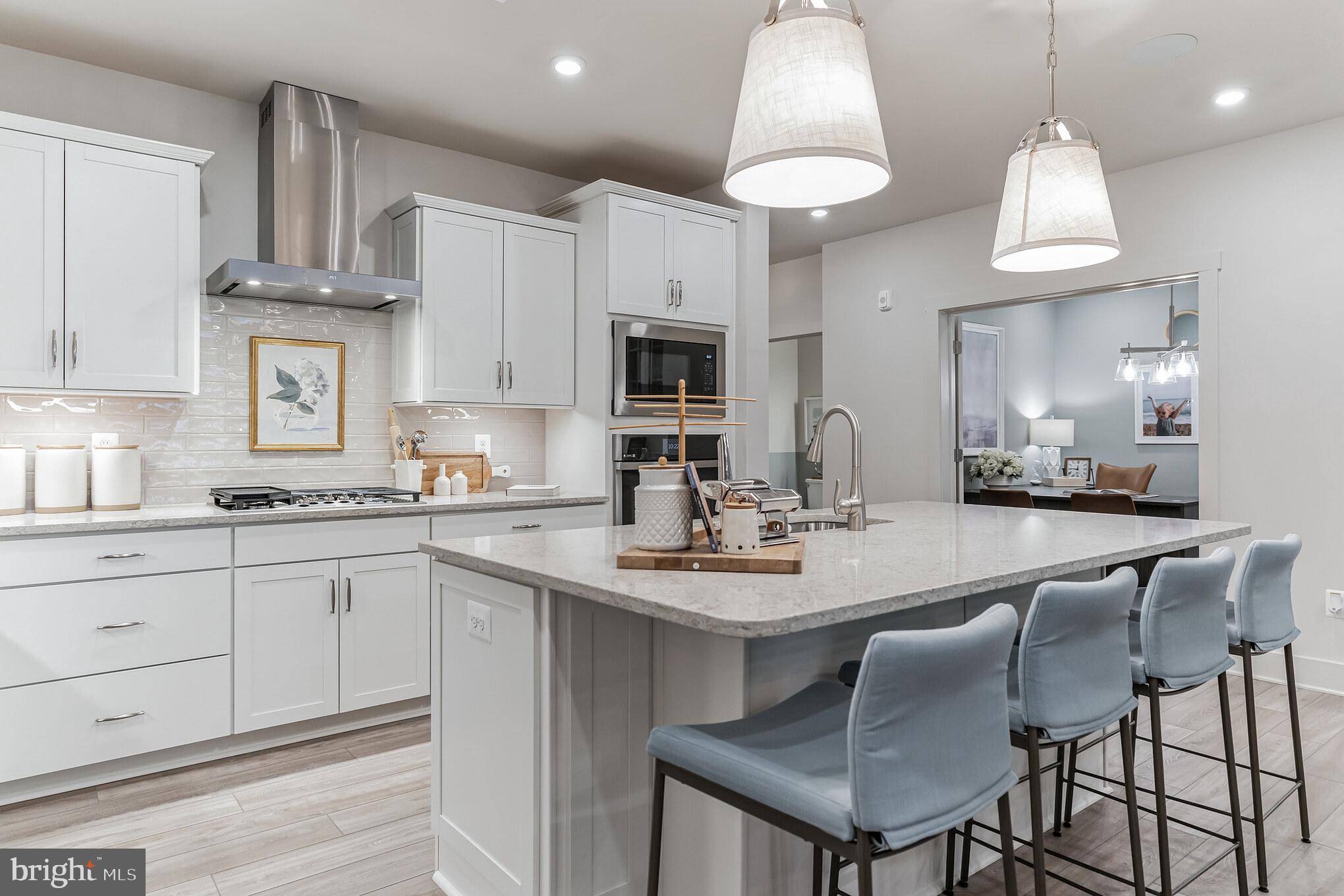 Chester, MD 21619,121 WHEELHOUSE WAY #2142