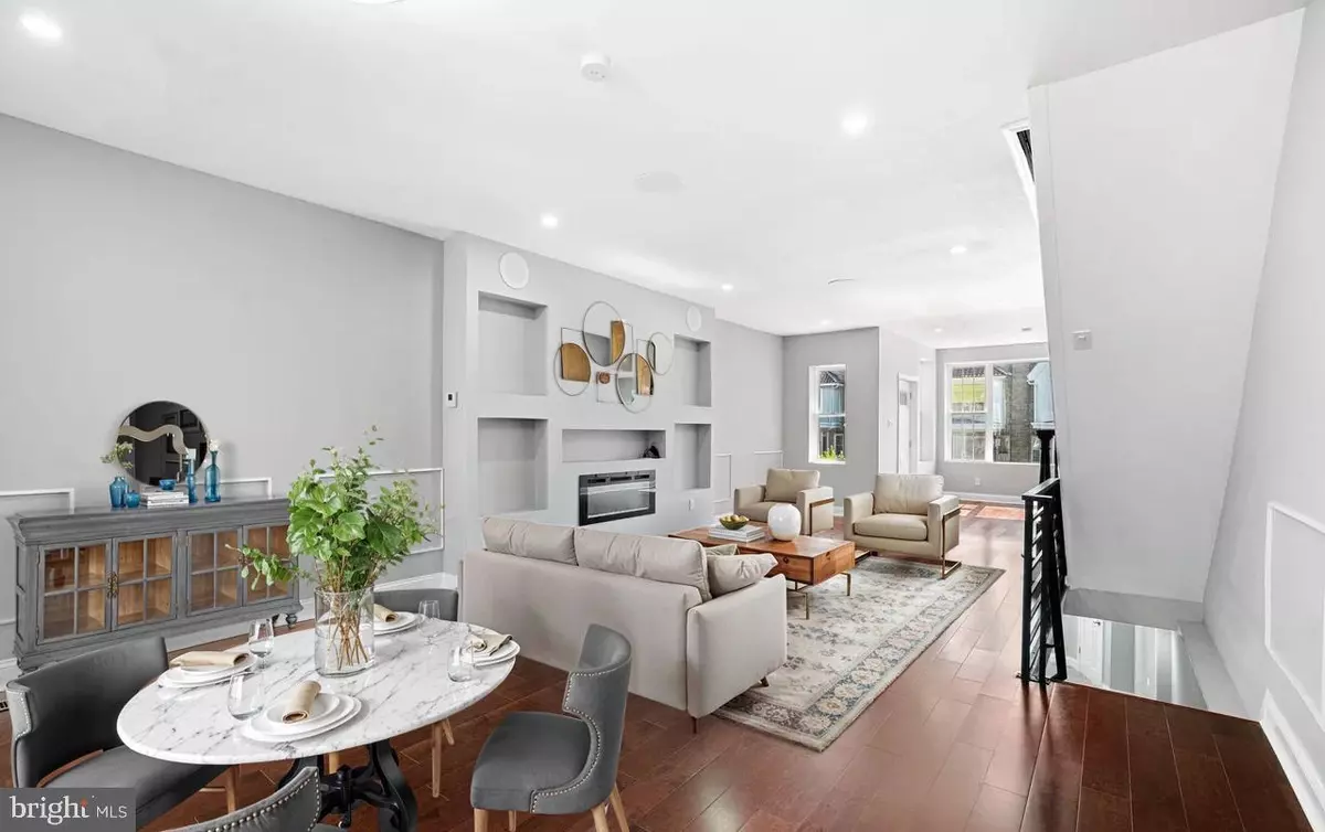 Philadelphia, PA 19141,6232 N 17TH ST