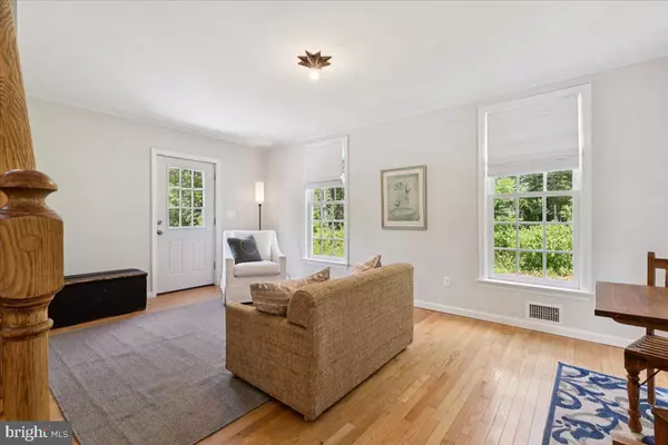 Princeton, NJ 08540,1036 CANAL RD