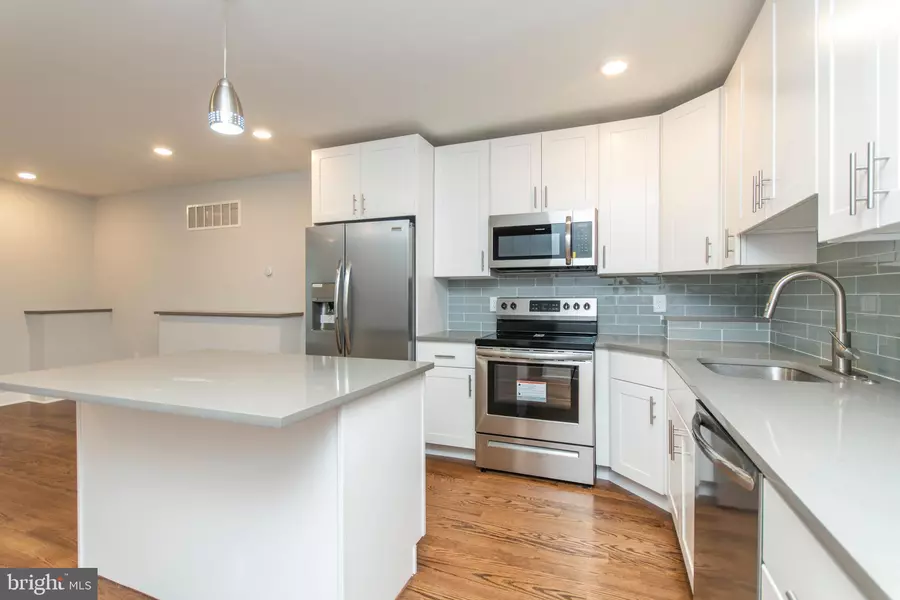 814 N UBER ST #2, Philadelphia, PA 19130