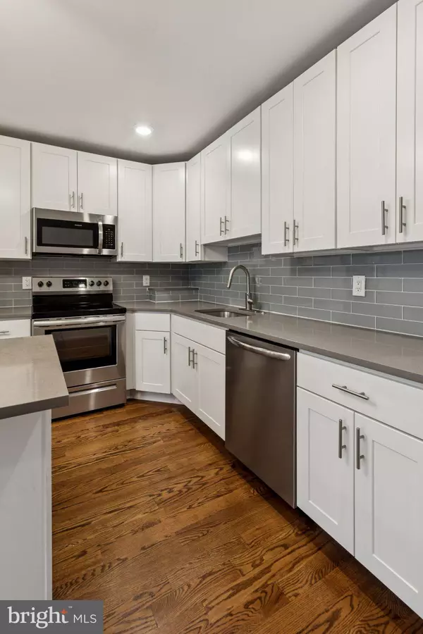 Philadelphia, PA 19130,814 N UBER ST #2