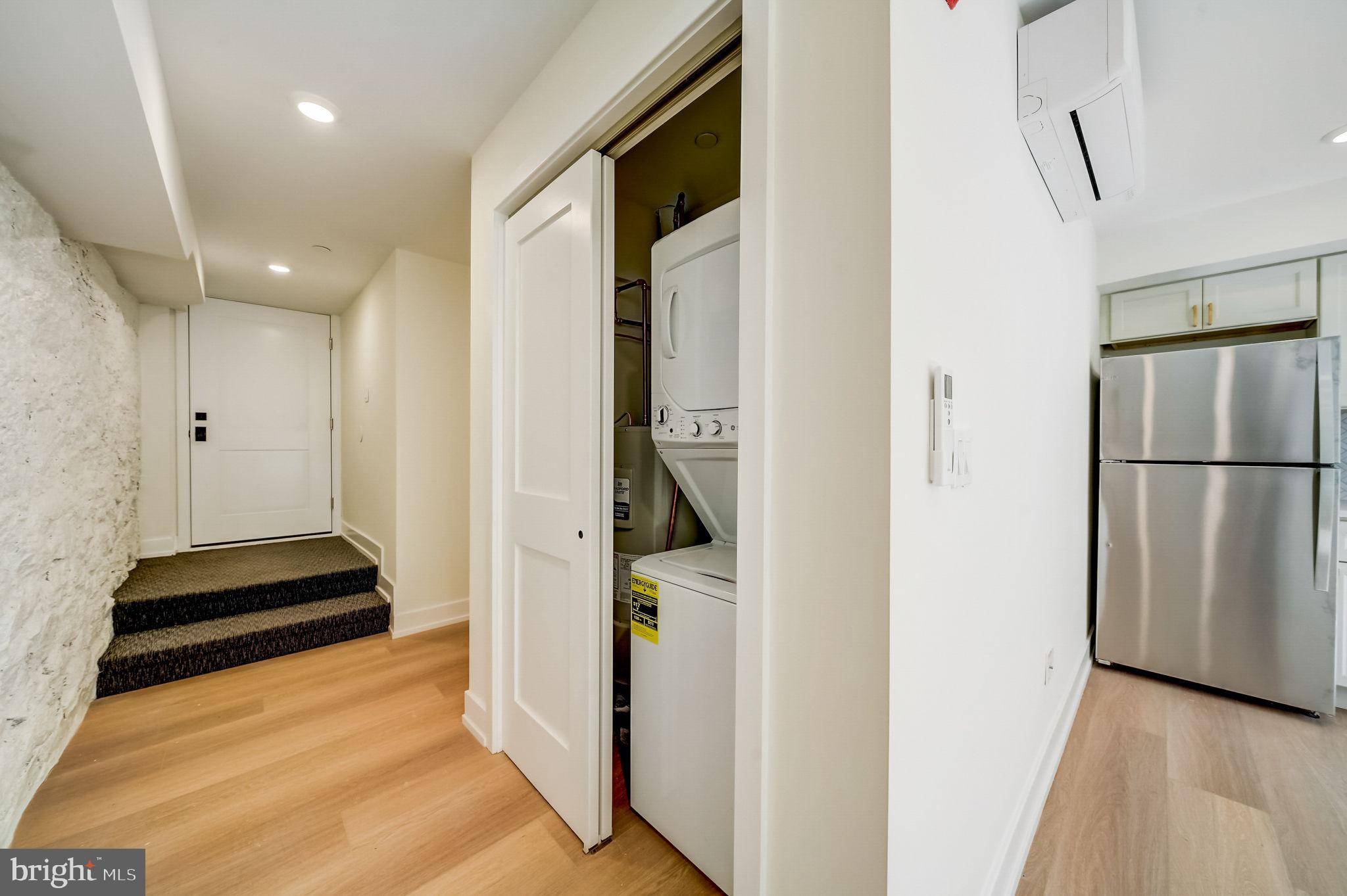 Philadelphia, PA 19147,620 S 8TH ST #4