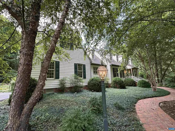2183 MONOCAN DR, Nellysford, VA 22958