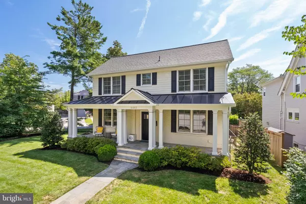 8013 MAPLE RIDGE RD, Bethesda, MD 20814