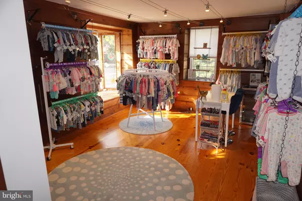 Chalfont, PA 18914,10 E BUTLER AVE