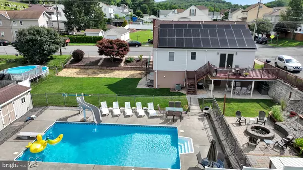 Port Carbon, PA 17965,337 VALLEY ST