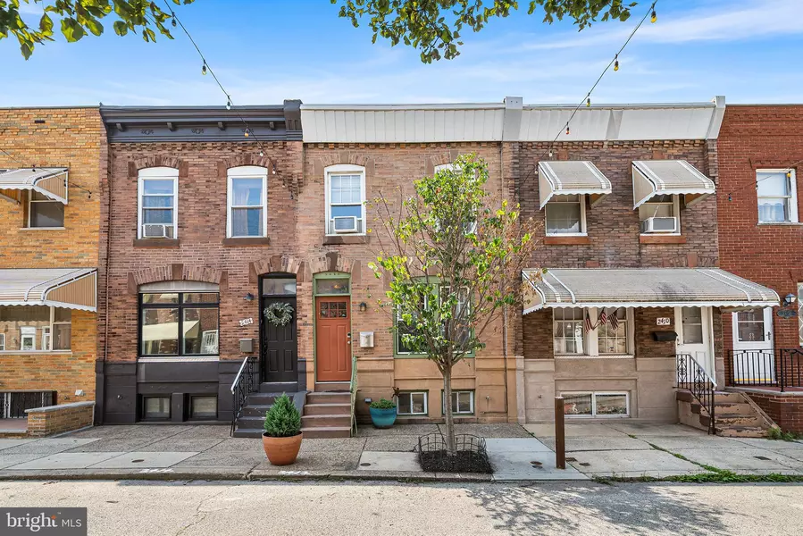 2412 S HUTCHINSON ST, Philadelphia, PA 19148