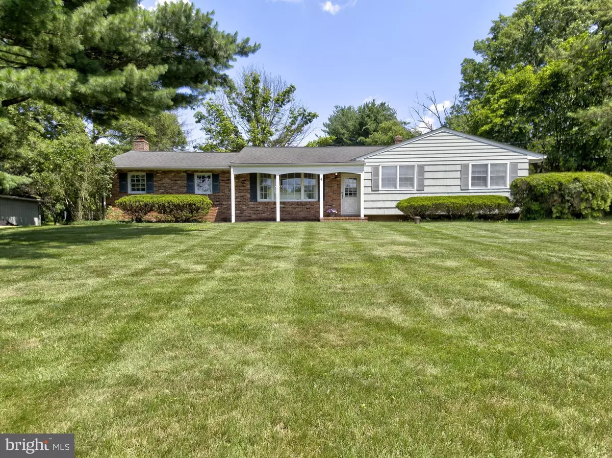 Flemington, NJ 08822,4 ESTELLA DR