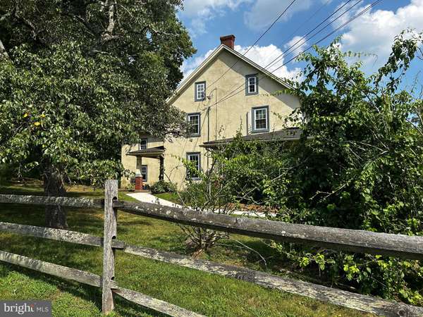 Harleysville, PA 19438,1239 SALFORD ST #2