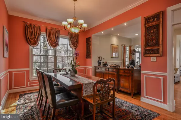 Bethesda, MD 20817,7806 FOX GATE CT