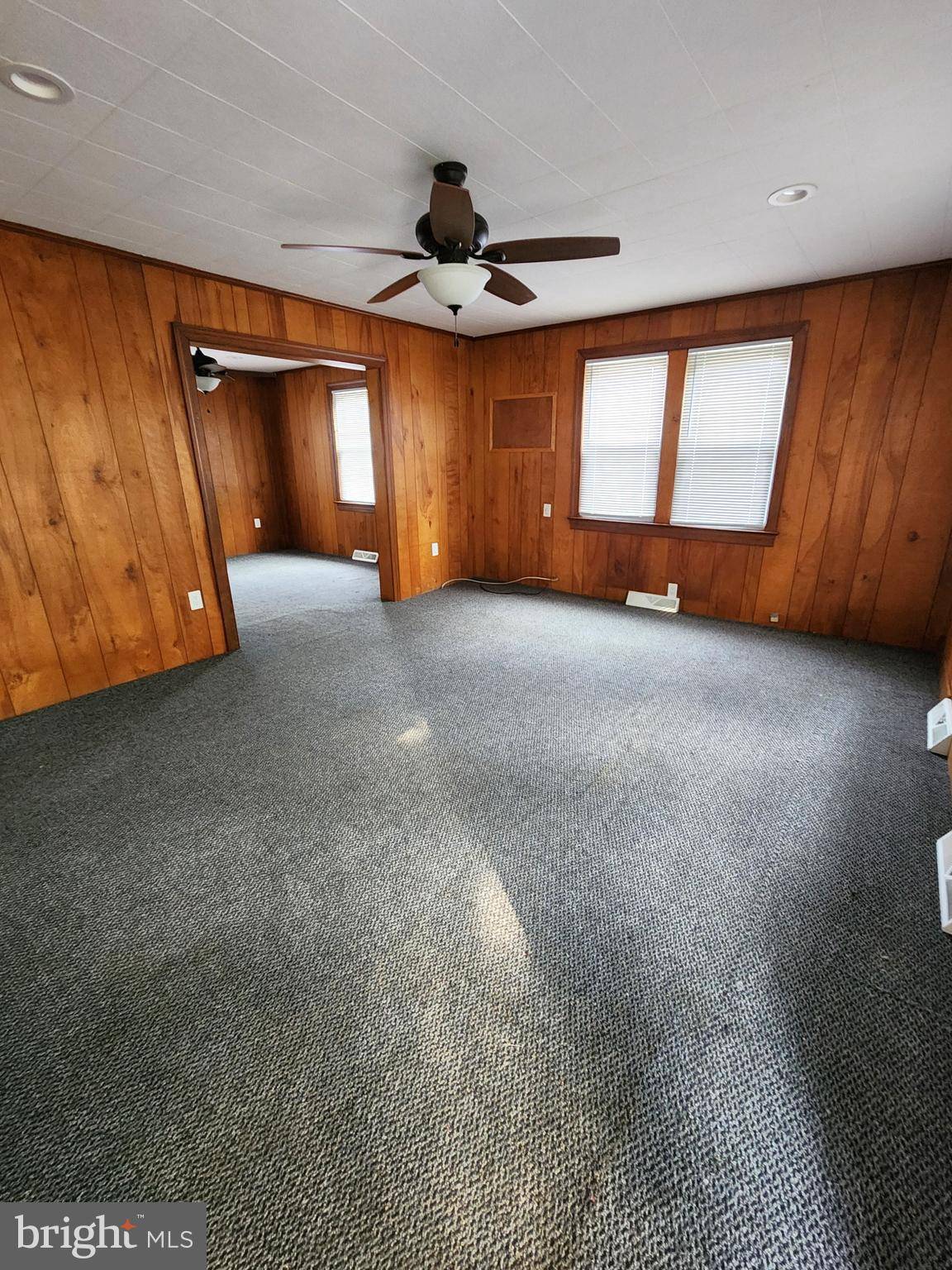 Laurel, DE 19956,28559 SEAFORD RD