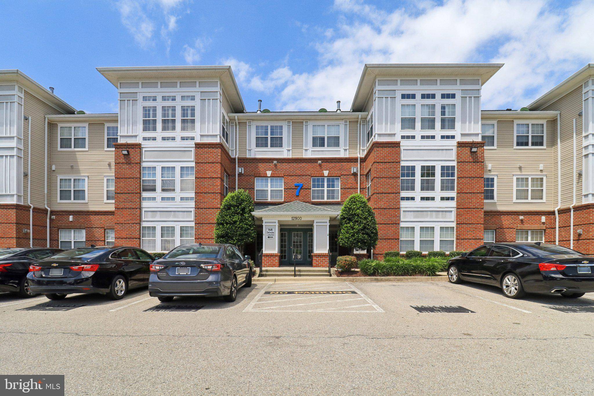 12900 FOX BOW DR #201, Upper Marlboro, MD 20774