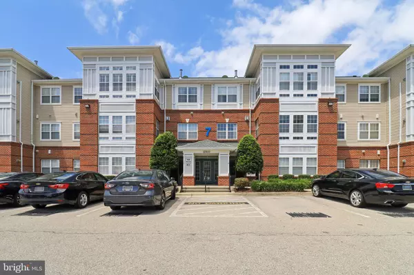 12900 FOX BOW DR #201, Upper Marlboro, MD 20774