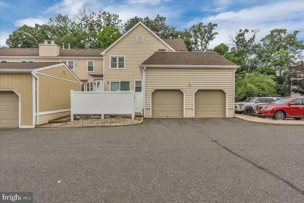 Cherry Hill, NJ 08003,614 SOCIETY HILL BLVD