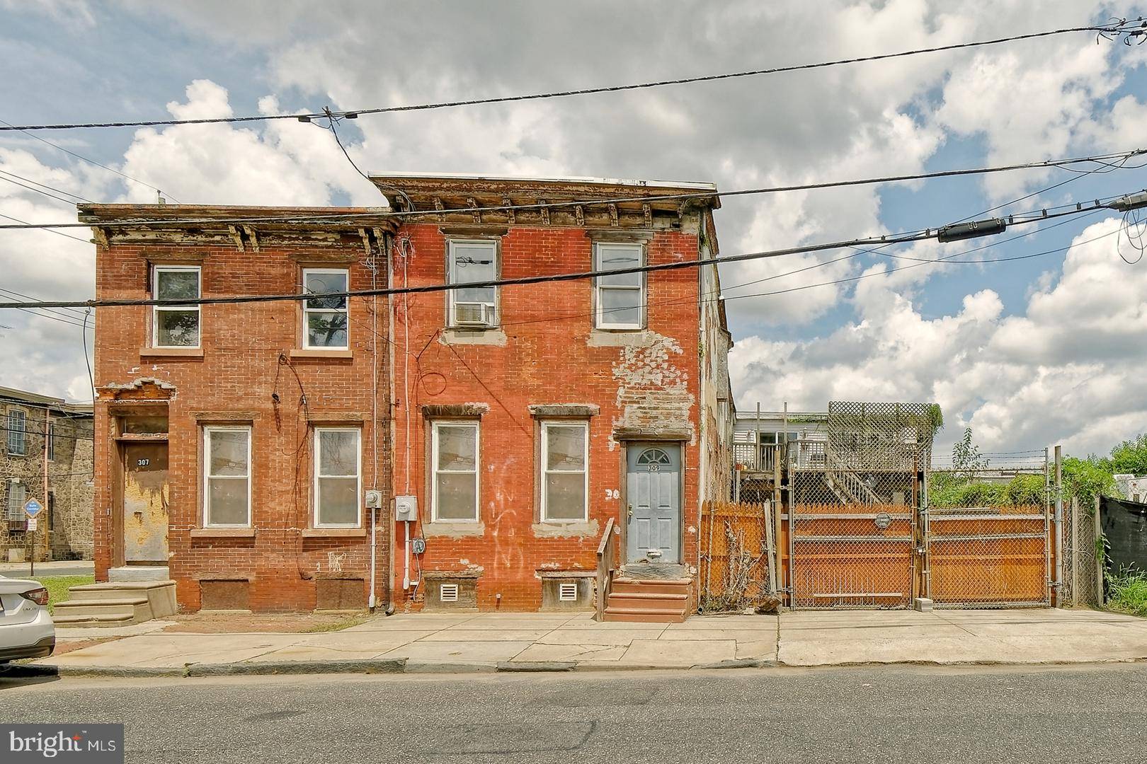 309 MOUNT VERNON ST, Camden, NJ 08103