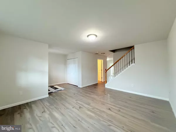 Millville, NJ 08332,11 WHITAKER COURT