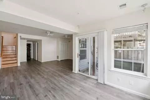 Beltsville, MD 20705,7510 BURDETTE WAY
