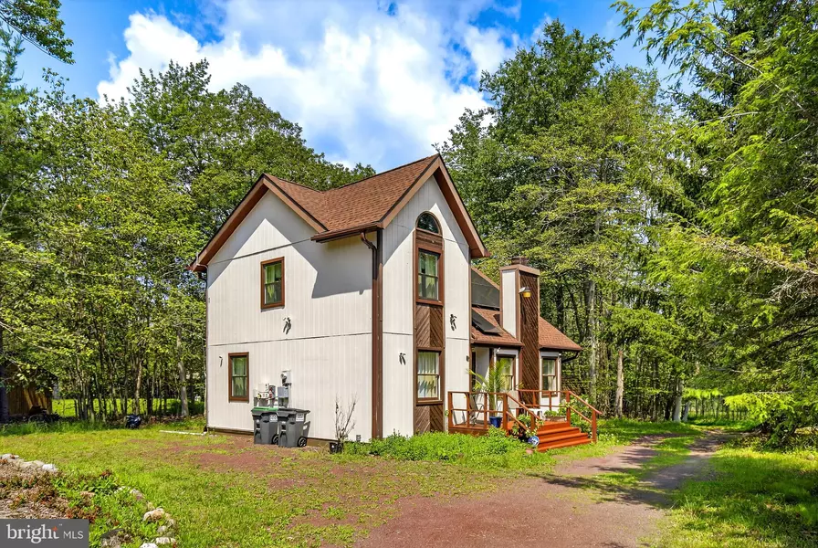 5104 IROQUOIS ST, Tobyhanna, PA 18466