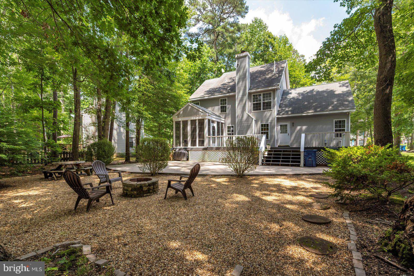 Ocean Pines, MD 21811,7 BURR HILL DR