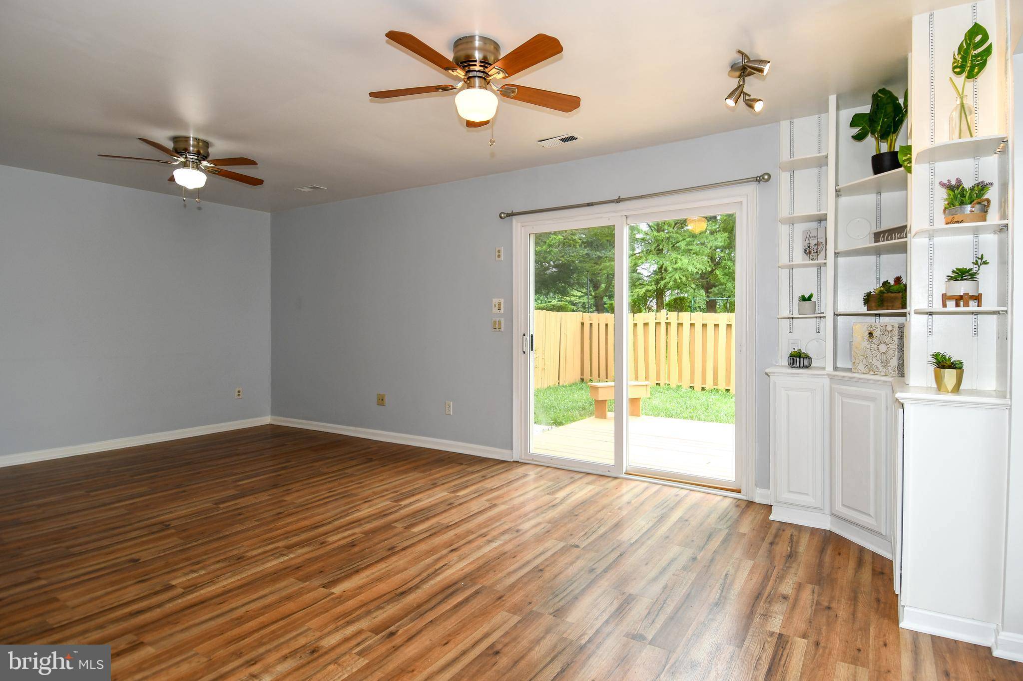 Woodbridge, VA 22193,6125 TRIDENT LN