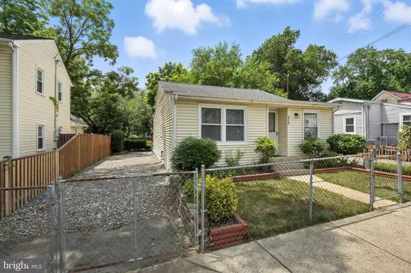 Arlington, VA 22204,1710 S MONROE ST