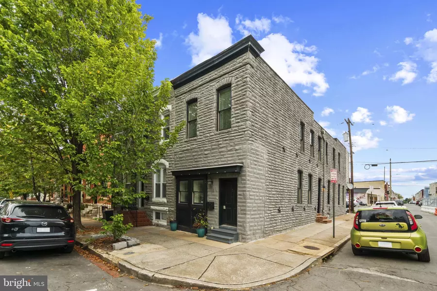 11 N EAST AVE, Baltimore, MD 21224