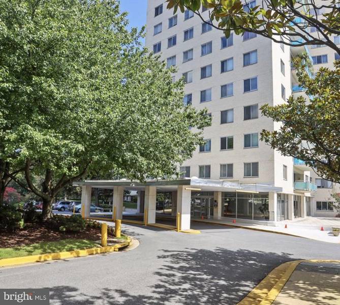 10201 GROSVENOR PL #1518, Rockville, MD 20852