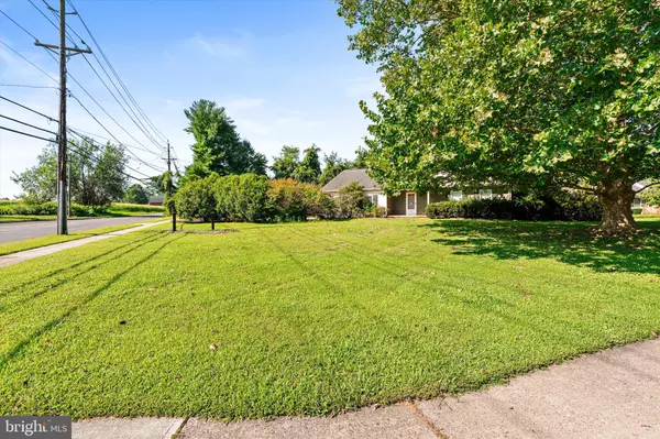 Princeton Junction, NJ 08550,53 N POST RD