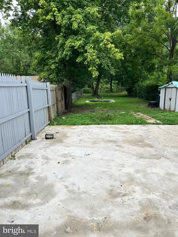 Mount Holly, NJ 08060,184 RANCOCAS RD