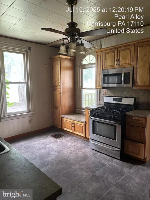 Harrisburg, PA 17110,3863 N 6TH ST