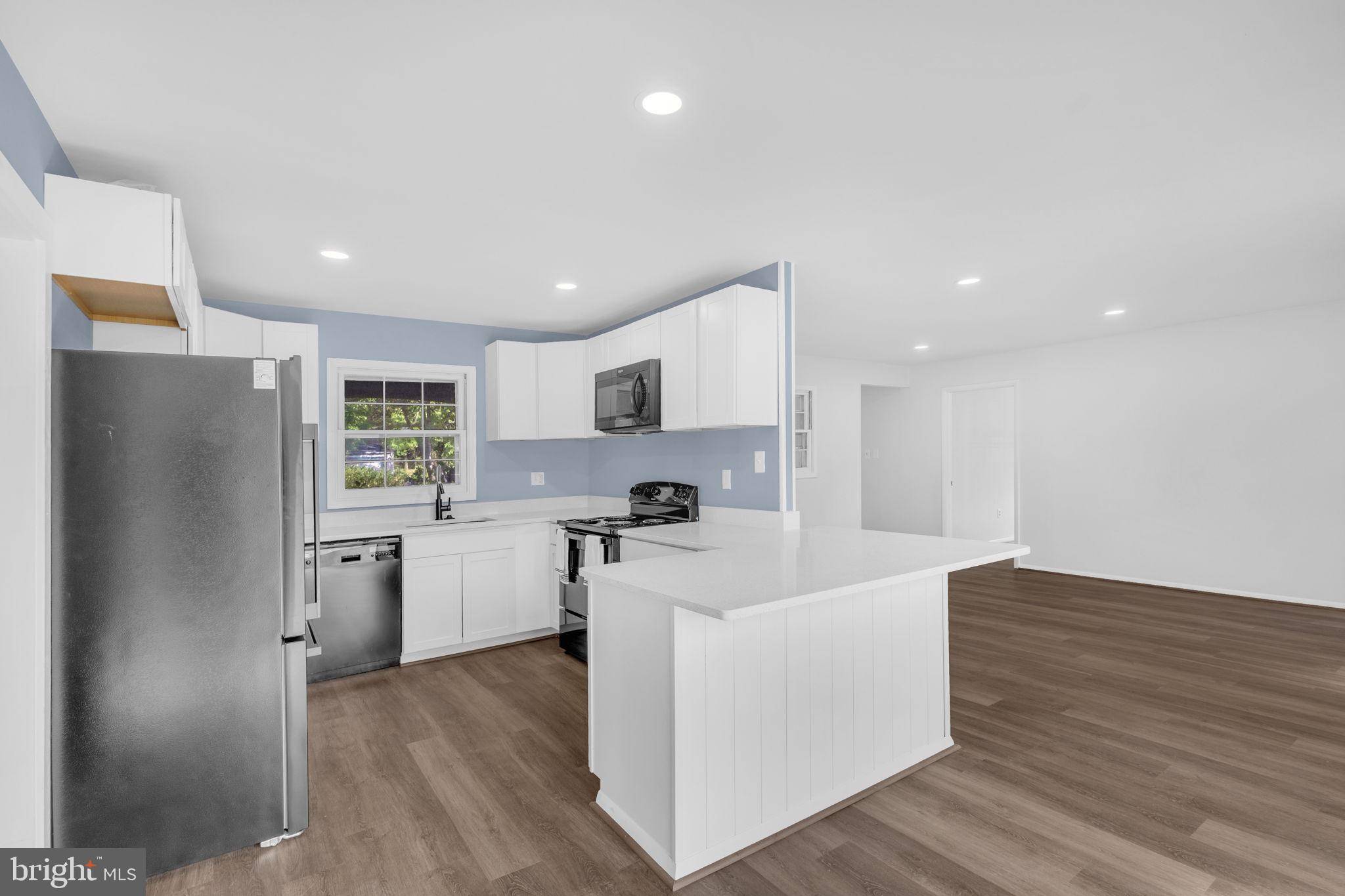 Bowie, MD 20715,12113 ROUND TREE LN