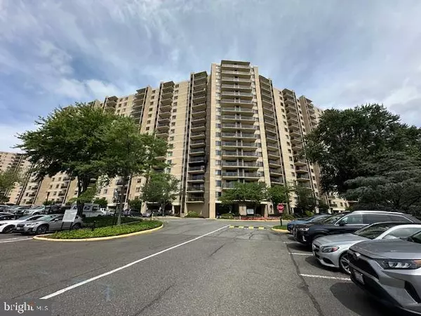 Alexandria, VA 22304,203 YOAKUM PKWY #1707
