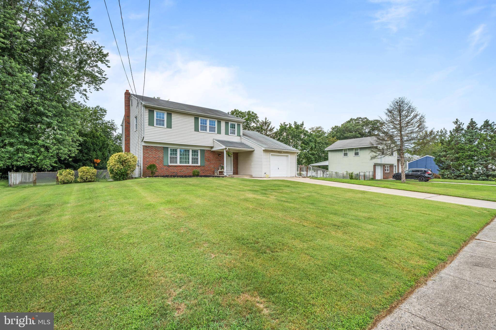 11 FAIRFIELD AVE, Pennsville, NJ 08070