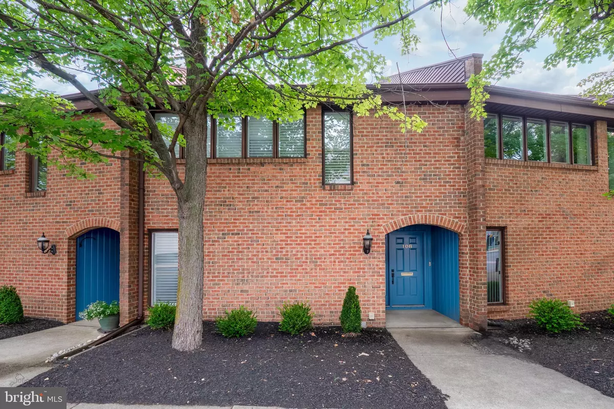 Bethlehem, PA 18018,108 W BROAD ST