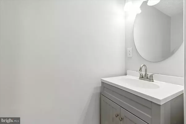Lorton, VA 22079,8734 SUSQUEHANNA ST