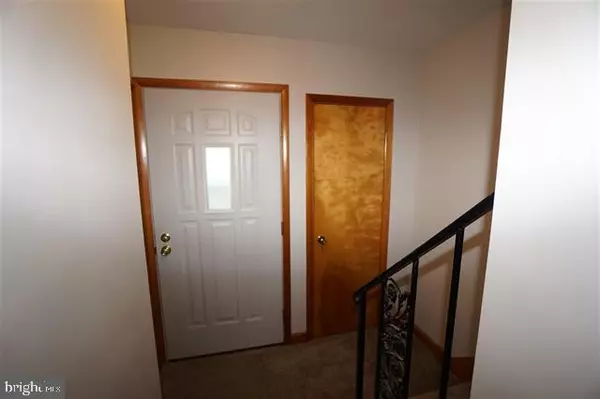 Vineland, NJ 08361,135 KNOLL DR #DOWN