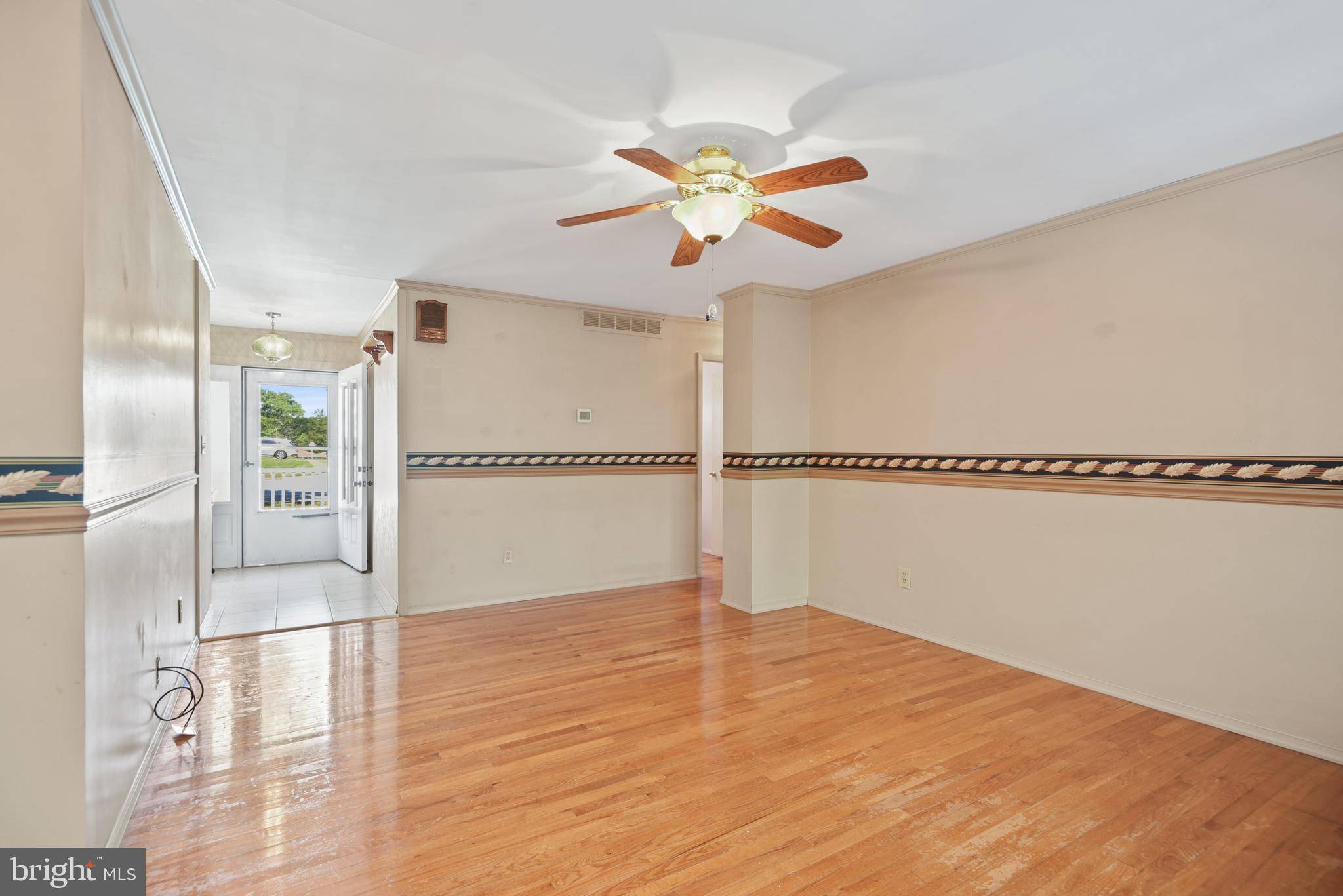 Glen Burnie, MD 21061,7923 OAKWOOD RD
