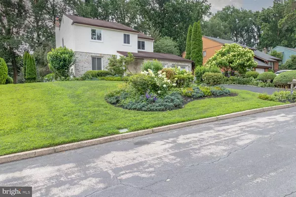 Philadelphia, PA 19128,937 CALEDONIA ST