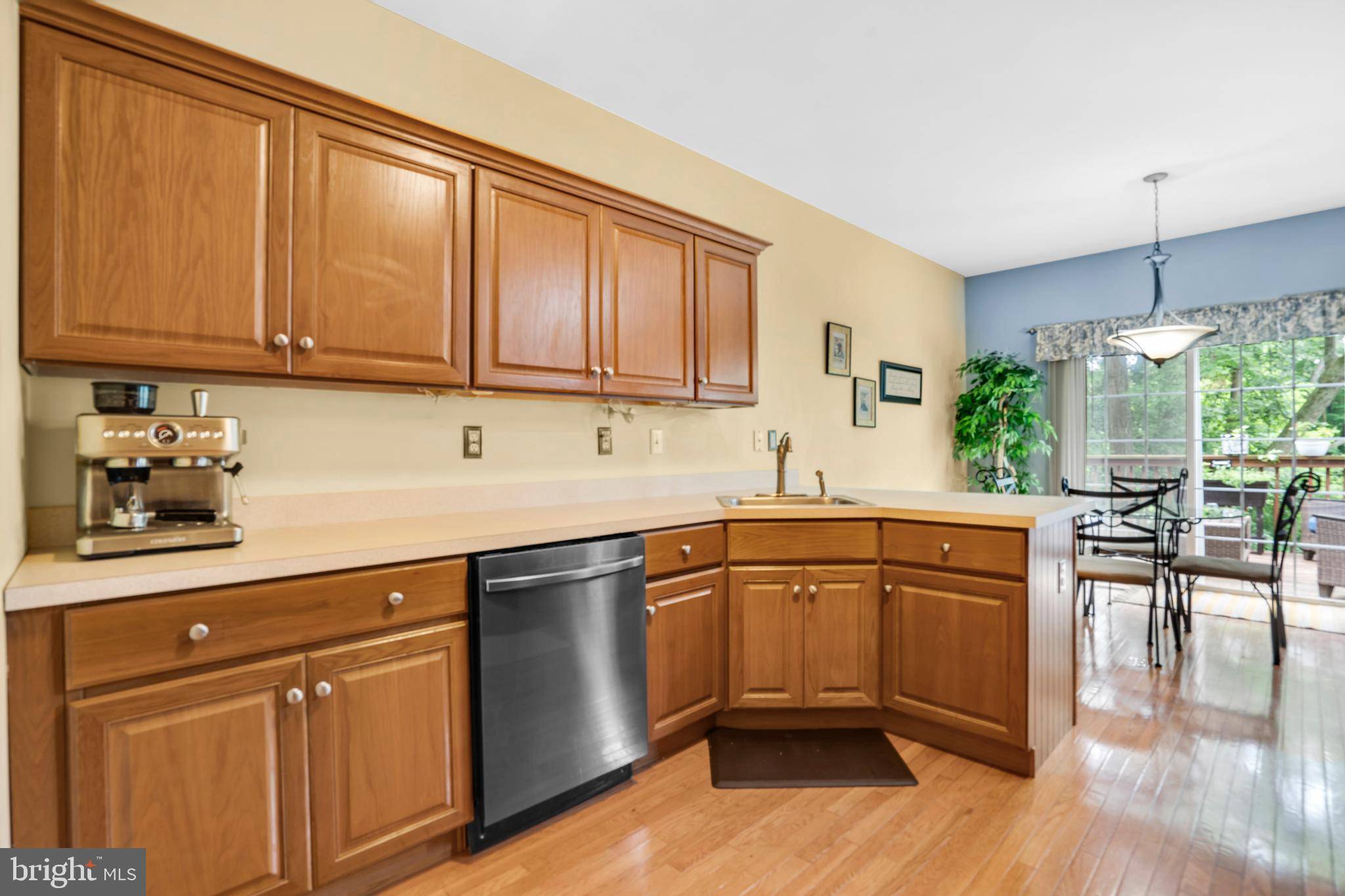 West Grove, PA 19390,263 E HILLCREST AVE