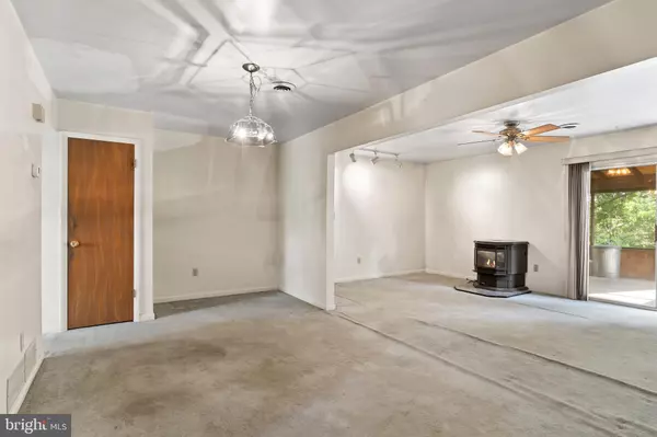 Carlisle, PA 17013,1145 PHEASANT DR N