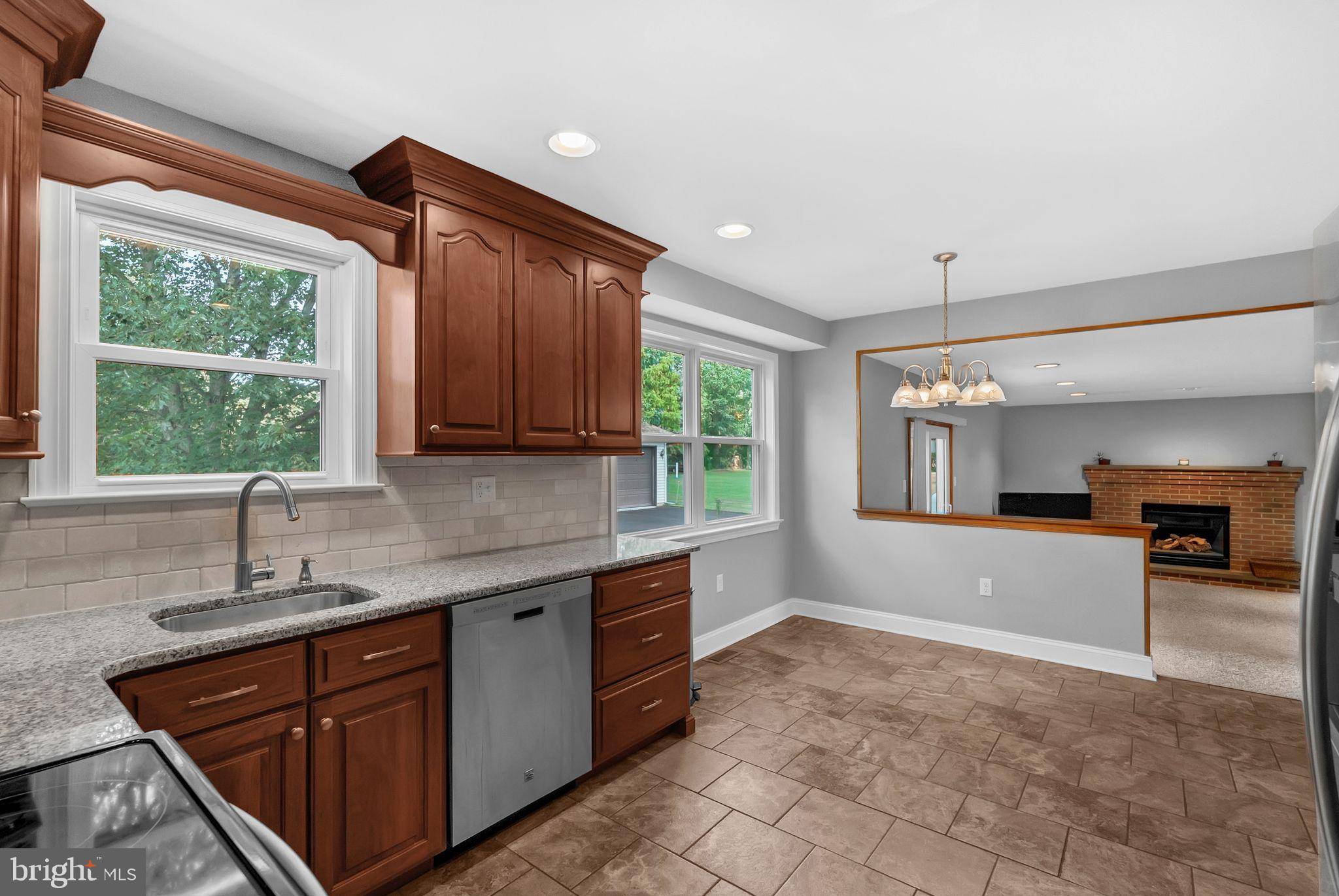 Hatfield, PA 19440,2078 BRENTWOOD DR