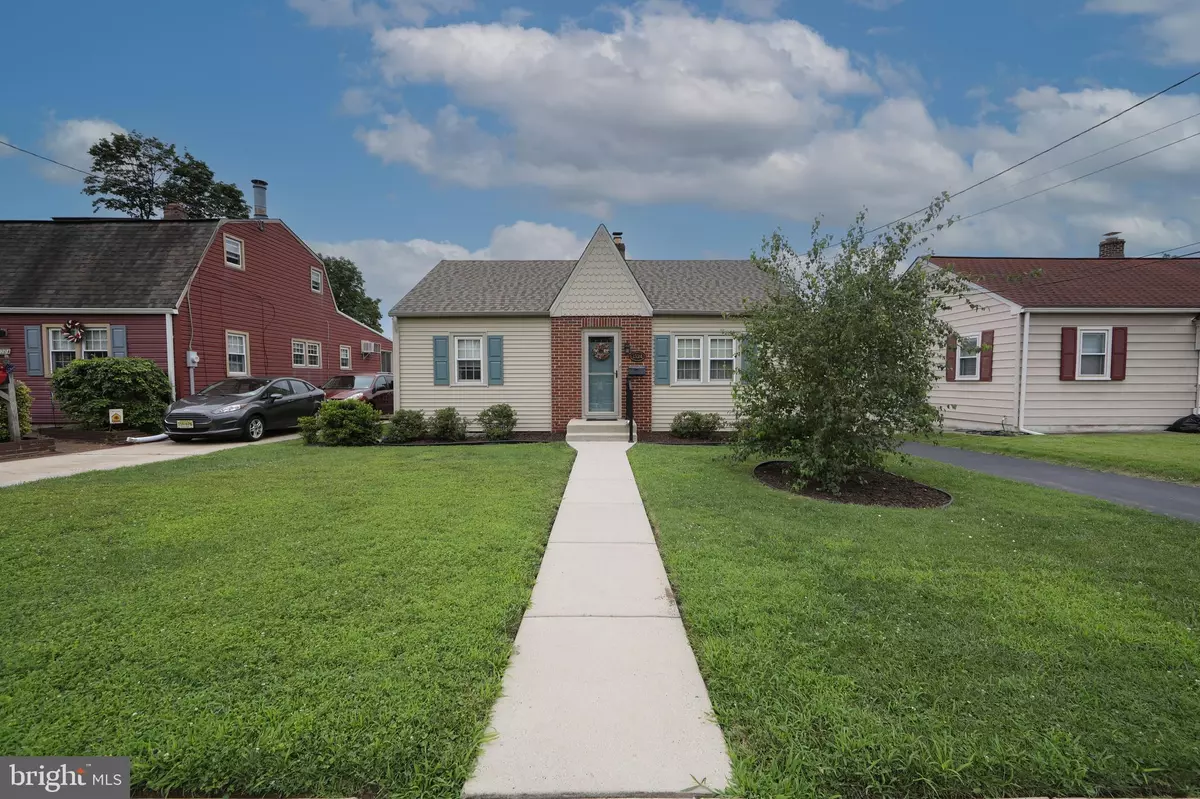 Haddon Heights, NJ 08035,1524 OAK AVE